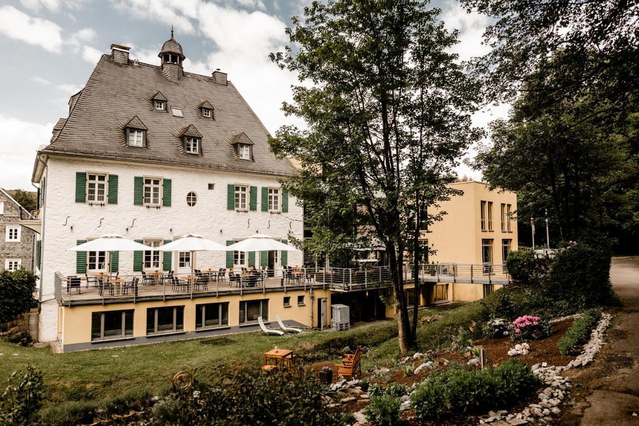 Hotel Gut Landscheid Буршайд Екстериор снимка
