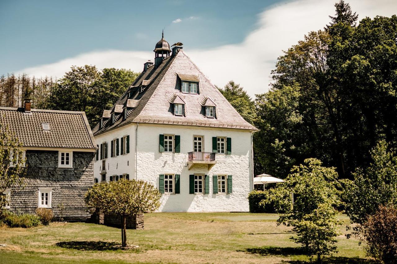Hotel Gut Landscheid Буршайд Екстериор снимка