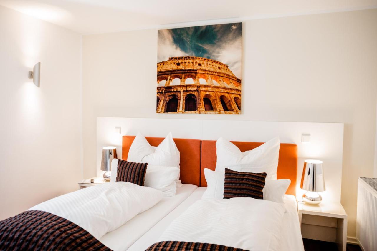 Hotel Gut Landscheid Буршайд Екстериор снимка
