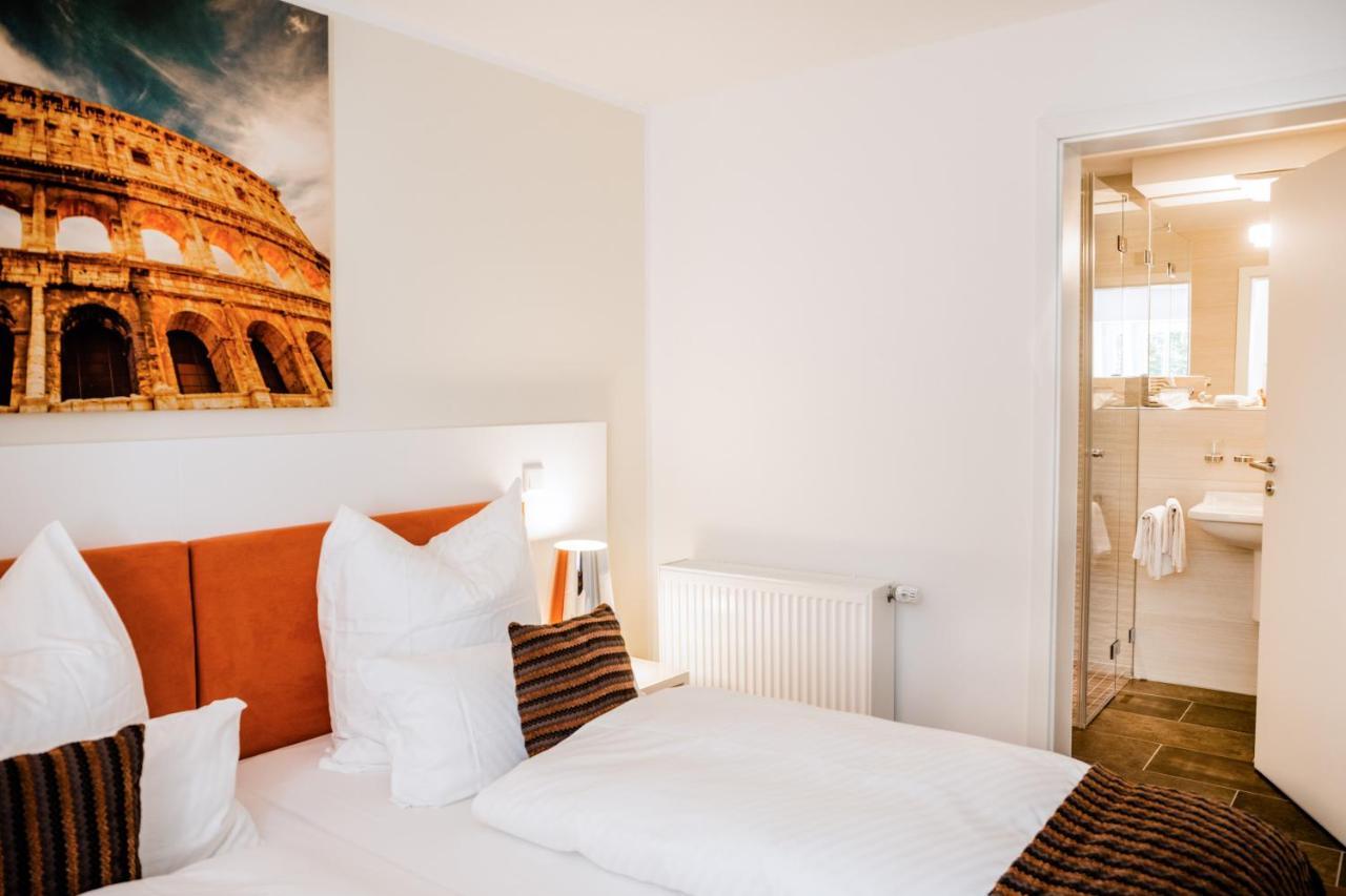 Hotel Gut Landscheid Буршайд Екстериор снимка