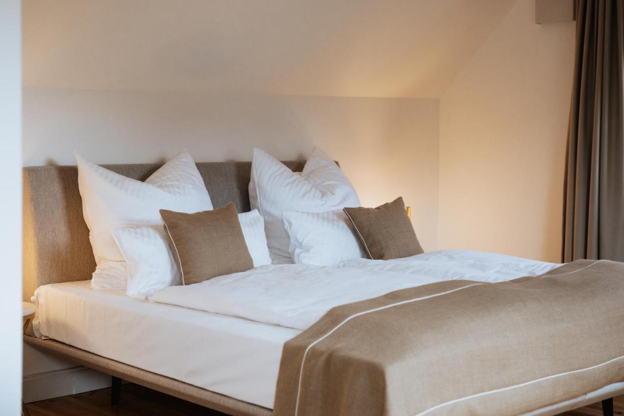 Hotel Gut Landscheid Буршайд Екстериор снимка